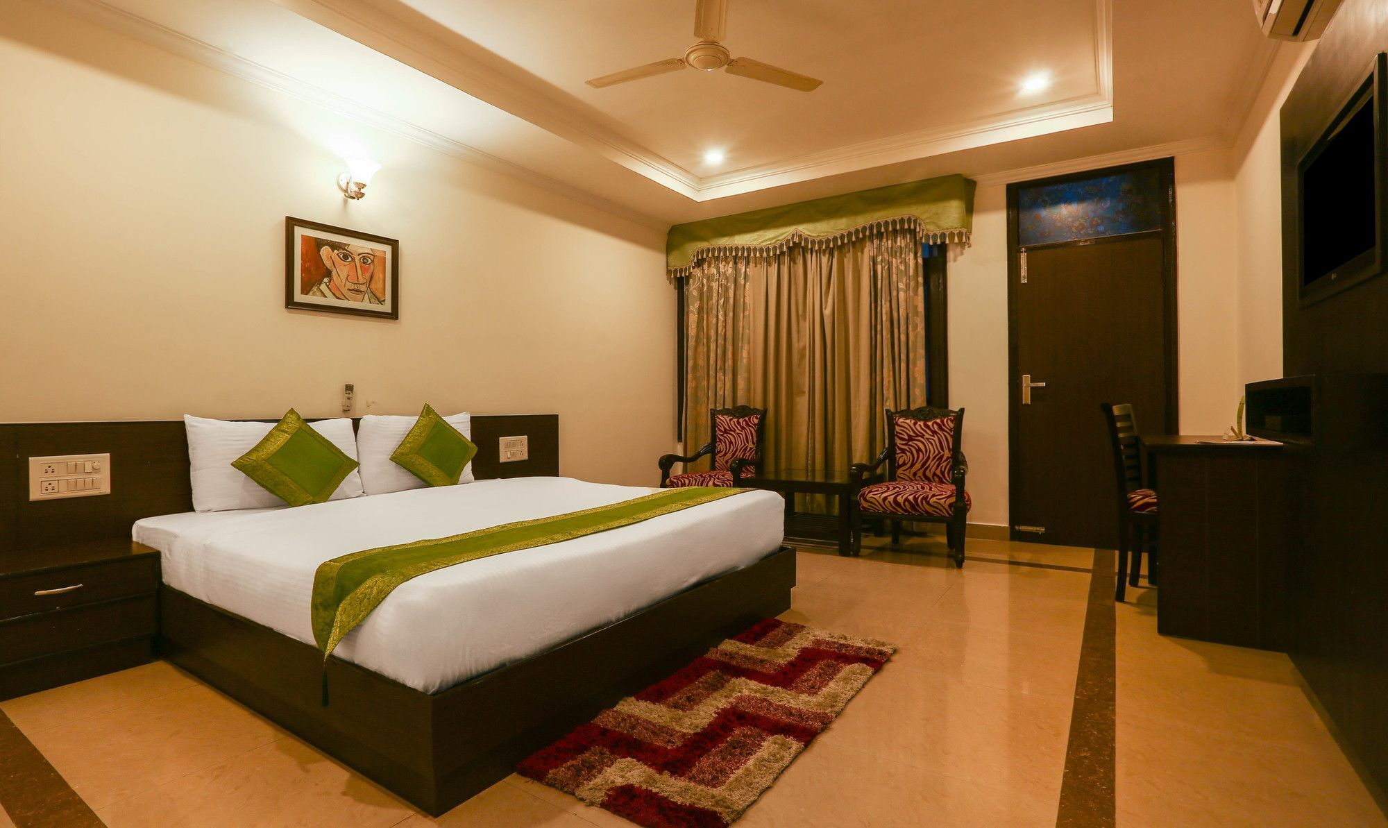 Hotel Treebo Trend Gk Conifer Dharamshala Esterno foto